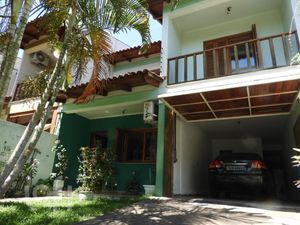 Image 10 - 745401