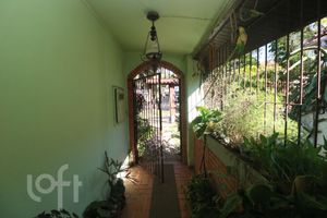 Image 5 - 745430