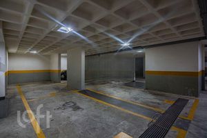 Image 66 - 745504