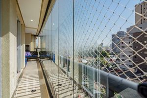 Image 8 - 745504