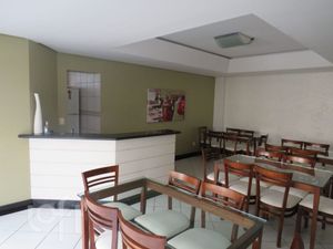 Image 34 - 745549