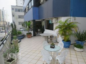 Image 13 - 745549