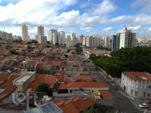 Image 11 - 745726