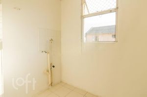 Image 4 - 745728