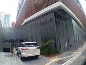 Image 30 - 745742