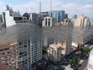 Image 8 - 745742