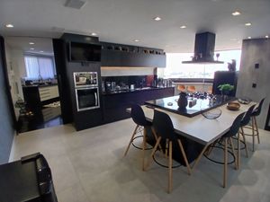 Image 1 - 745851