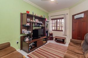 Image 1 - 745900