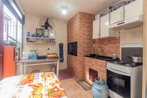 Image 35 - 745900