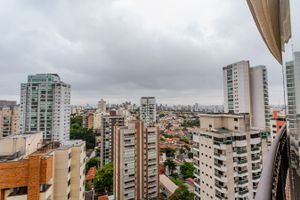 Image 8 - 745957