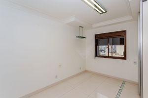 Image 47 - 745957