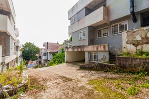 Image 7 - 745961