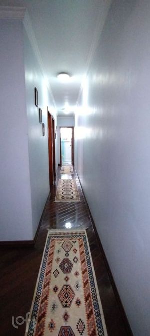 Image 20 - 746581
