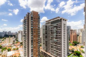 Image 32 - 746582