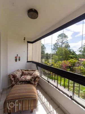 Image 3 - 746585