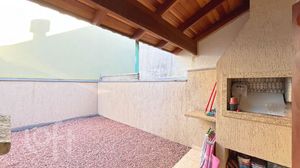Image 33 - 746605
