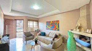 Image 38 - 746605
