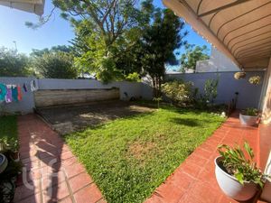 Image 4 - 746655