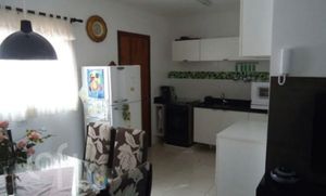 Image 0 - 746681
