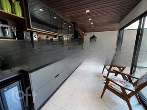 Image 3 - 746715