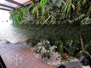 Image 15 - 746715