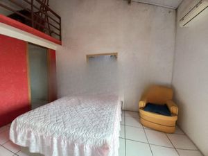 Image 2 - 746719