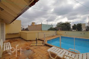 Image 7 - 746749