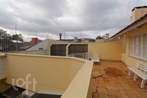Image 16 - 746749