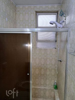 Image 5 - 746750