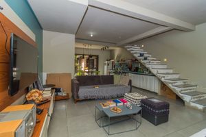 Image 8 - 7468