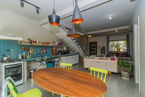 Image 7 - 7468