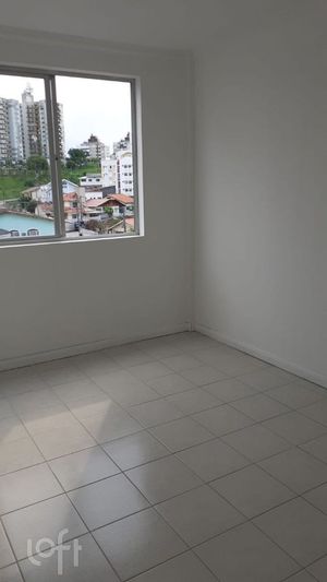 Image 13 - 746942