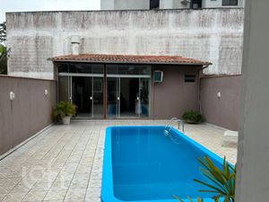 Image 33 - 746956