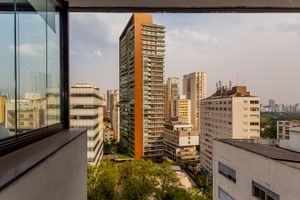 Image 17 - 746966