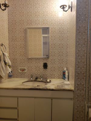 Image 24 - 747135