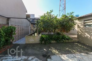 Image 18 - 747383