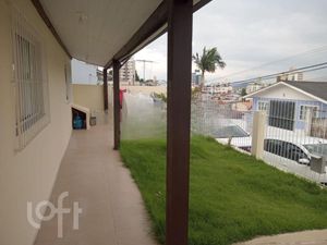 Image 1 - 747506