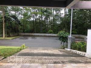 Image 11 - 747689