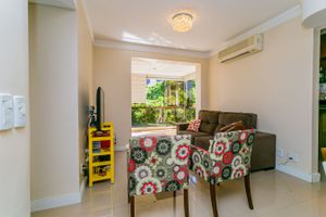 Image 1 - 7477