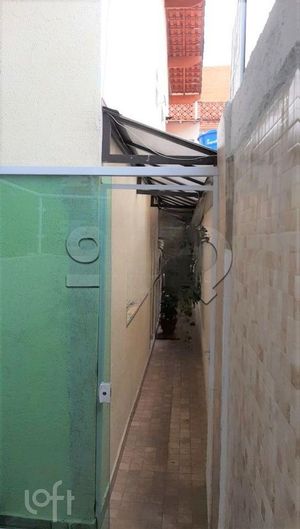 Image 21 - 747735