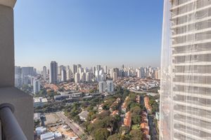 Image 6 - 748079