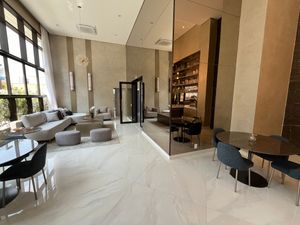 Image 35 - 748079
