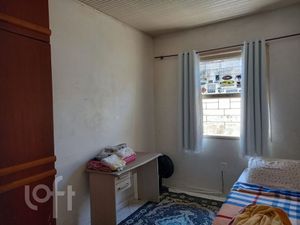 Image 11 - 748112