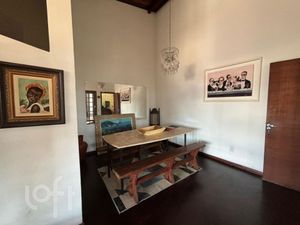 Image 1 - 748380