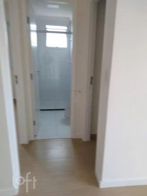 Image 4 - 748388