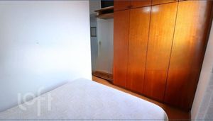 Image 4 - 748604