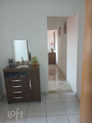 Image 8 - 748653