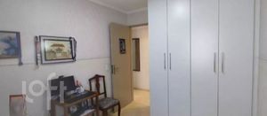 Image 29 - 748654