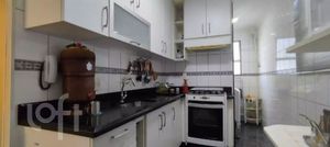 Image 26 - 748654