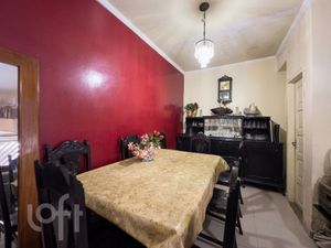 Image 3 - 748702